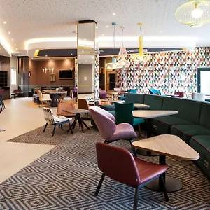 ホテル Hampton By Hilton Munich Airport South, ハルベルクモース